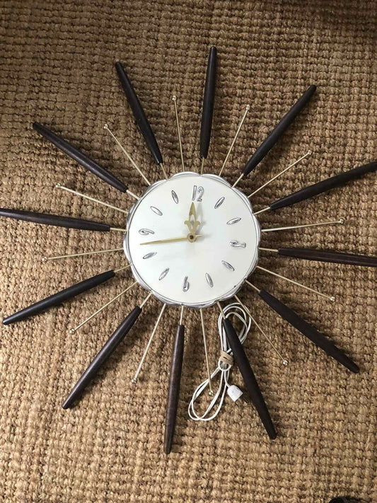 Vintage Starburst Clock