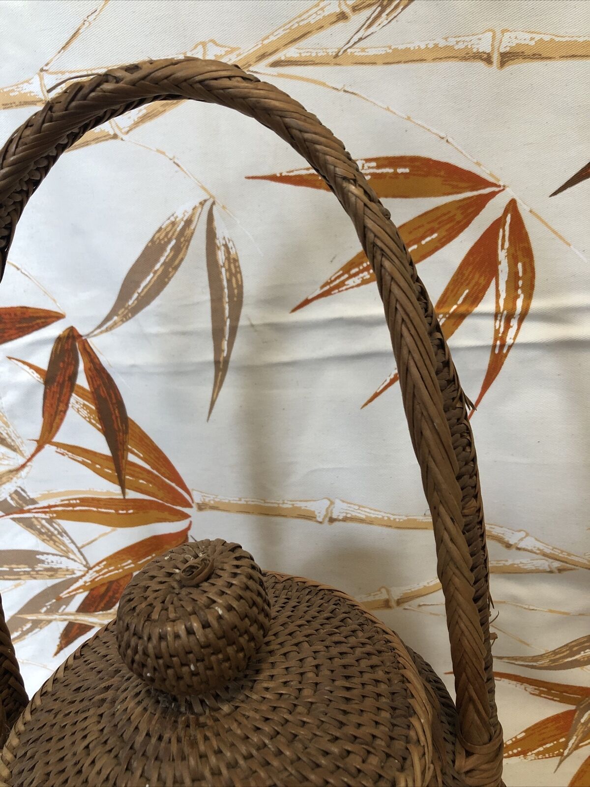 PNG Traditional Basket Vintage