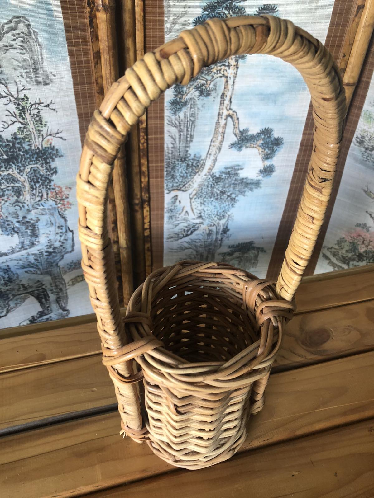 Vintage cane wine bottle holder