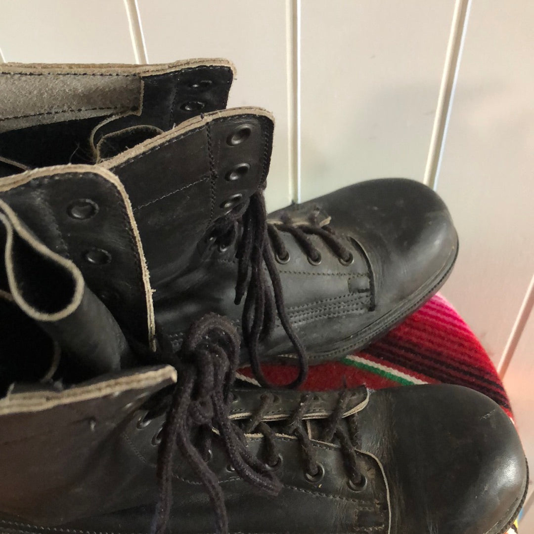 Au 8 leather ex Army boots Grunge