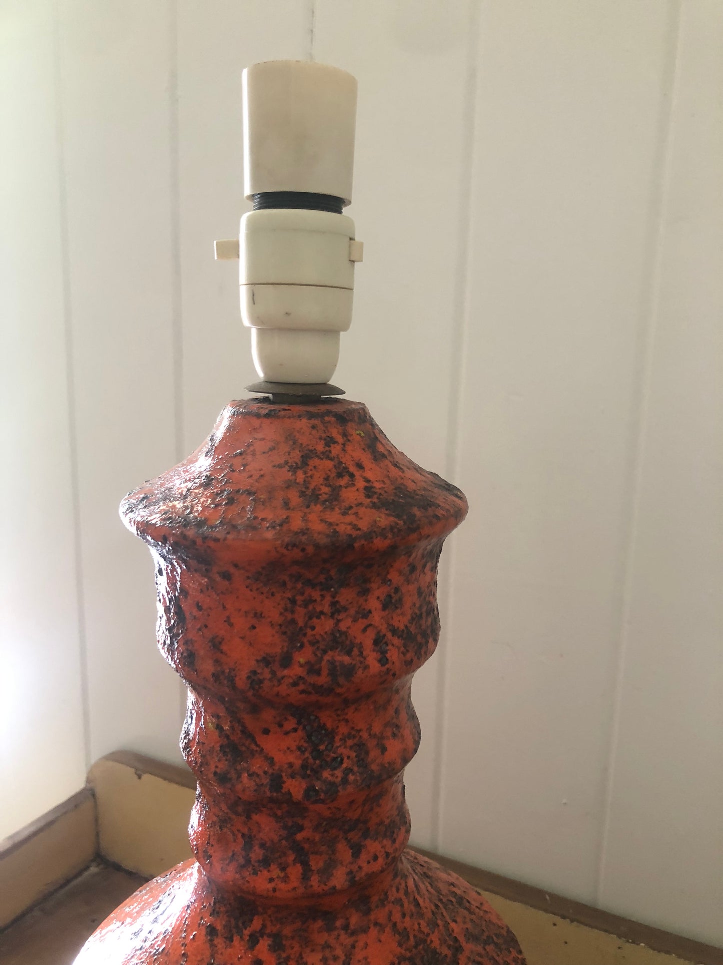 Mid century lava glaze lamp Italy pottery