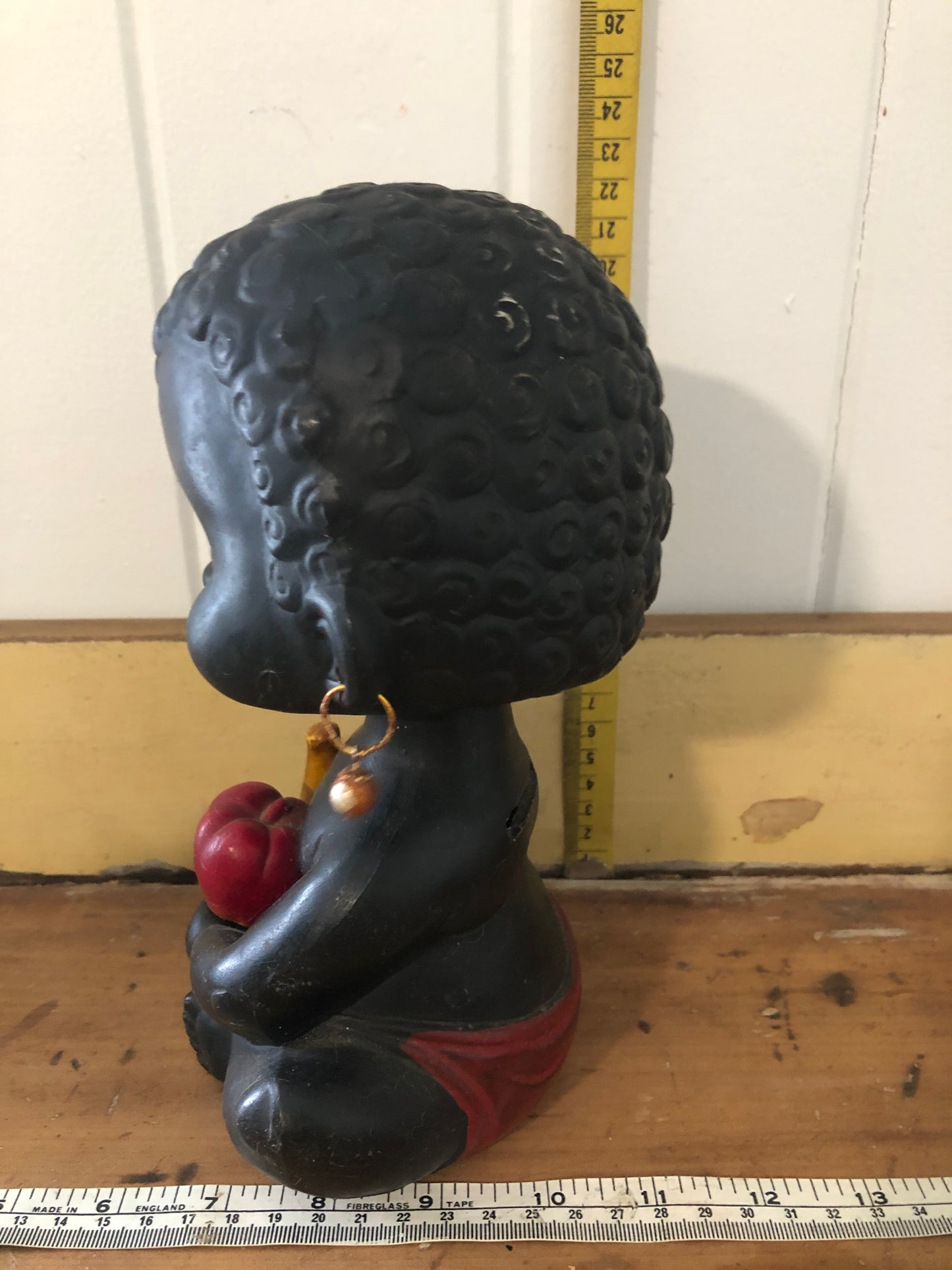 Bobble head figurine large. Black