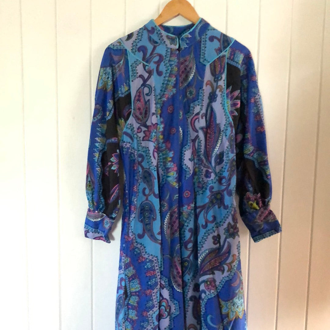 Ladies 1970’s dress 8/10