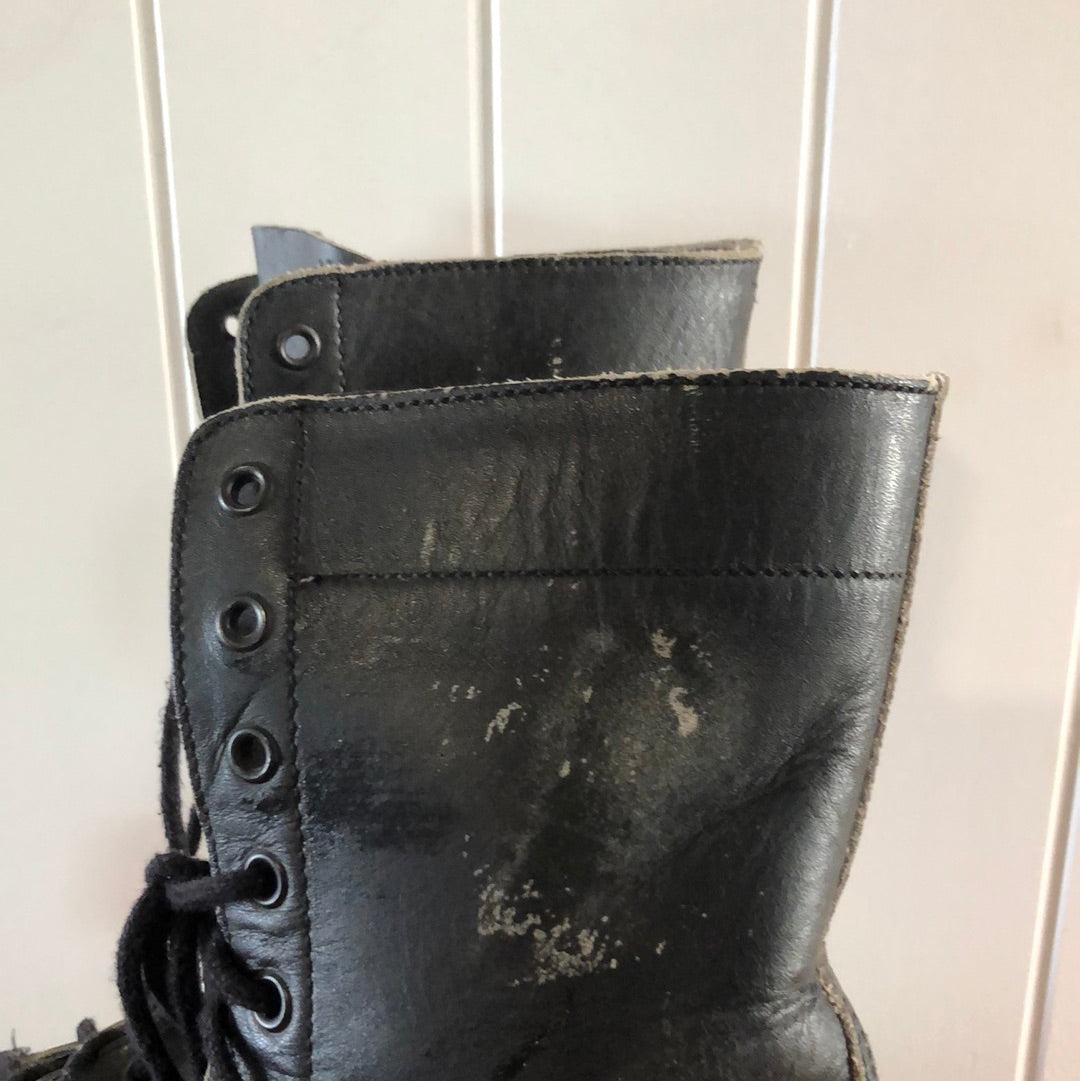 Au 8 leather ex Army boots Grunge